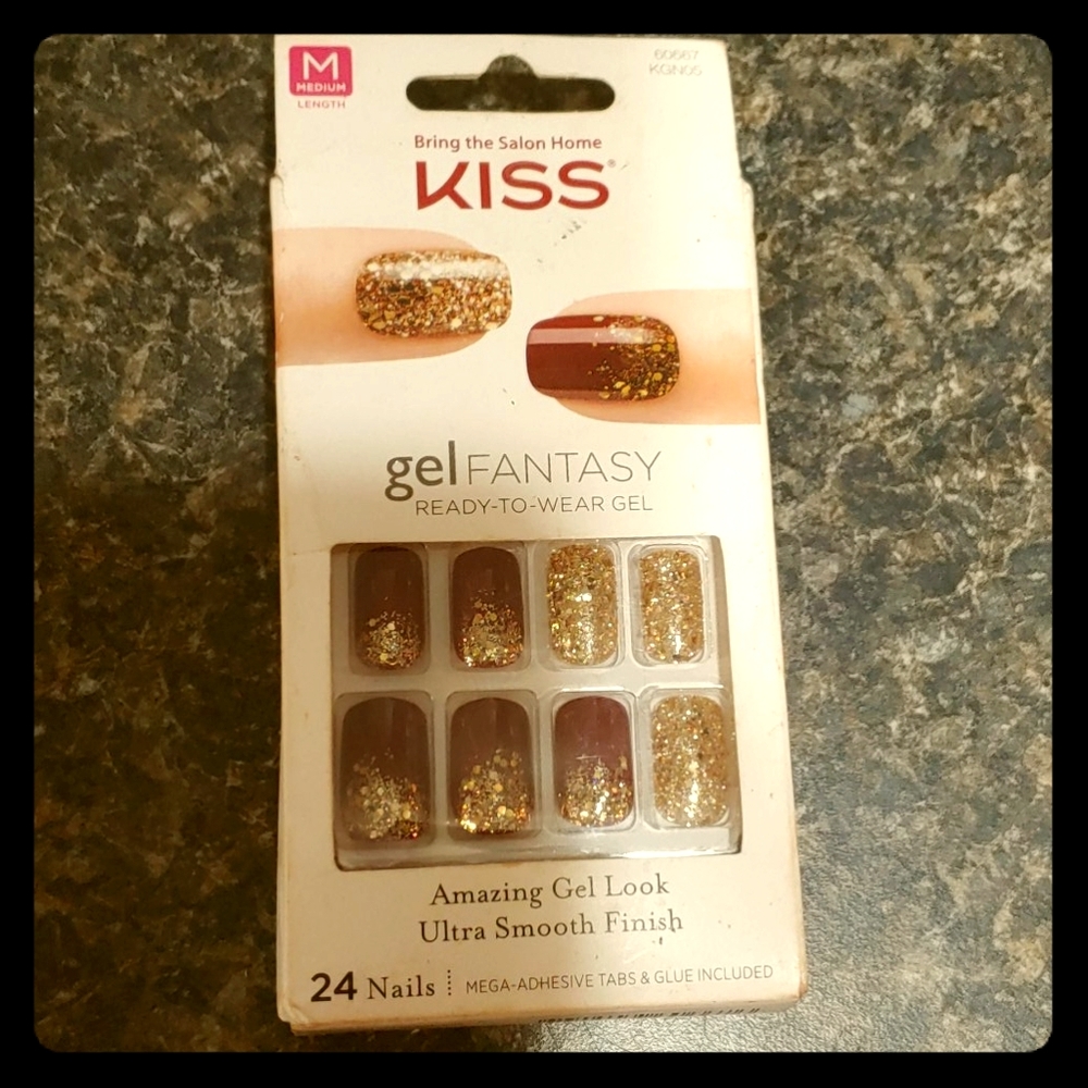 Ready to wear nails!